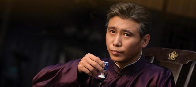 偶遇!妻子露脸并非杨婷两人已育两儿一女PG电子麻将胡了2李乃文携家丹东度假被(图5) 偶遇!妻子露脸并非杨婷两人已育两儿一女PG电子麻将胡了2李乃文携家丹东度假被(图5)