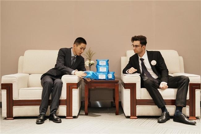 澄喵喵”宠物湿巾创世界纪录以科技践行人宠和谐共生PG麻将胡了试玩平台“体系防护人宠安全”——“(图3)