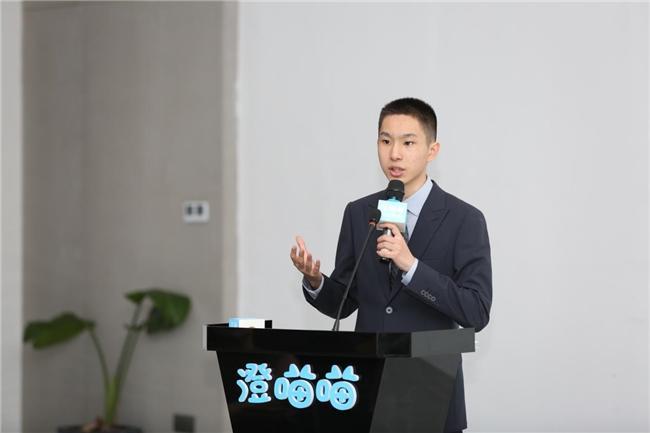 澄喵喵”宠物湿巾创世界纪录以科技践行人宠和谐共生PG麻将胡了试玩平台“体系防护人宠安全”——“(图4)